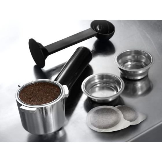 ⁦ماكينة القهوة الاسبريسو ديلونجي ديديكا ستايل بالضغط، 15 بار، احمر - EC 685.R⁩ - الصورة ⁦4⁩