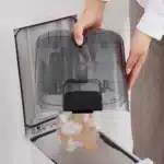 ⁦مكنسة كهربائية باناسونيك باجلس ماليزي ،2000 وات،2.2 لتر،أسود، MC-CL605⁩ - الصورة ⁦7⁩