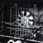 ⁦بوتاجاز سي كلاس فيرست كوك، 5 شعلة، اشعال ذاتي، 90×60 سم - اسود ذهبي⁩ - الصورة ⁦4⁩