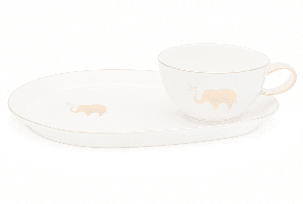 18016-6 (1) فنجان شاي مدهب بطبق مثلث - الصورة 1